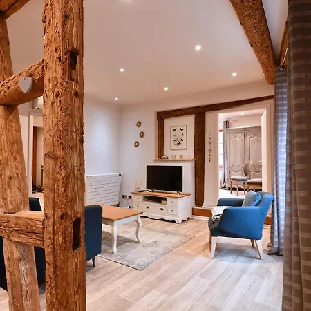 Bredala Avec Parking Et Climatisation * Кольмар