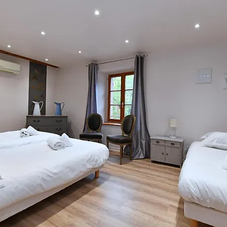 Bredala Avec Parking Et Climatisation *