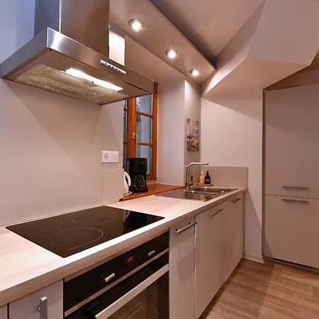 Апартаменты Bredala Avec Parking Et Climatisation